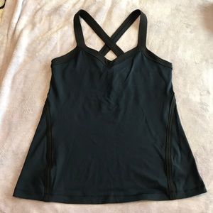 Lululemon workout top with built in bra